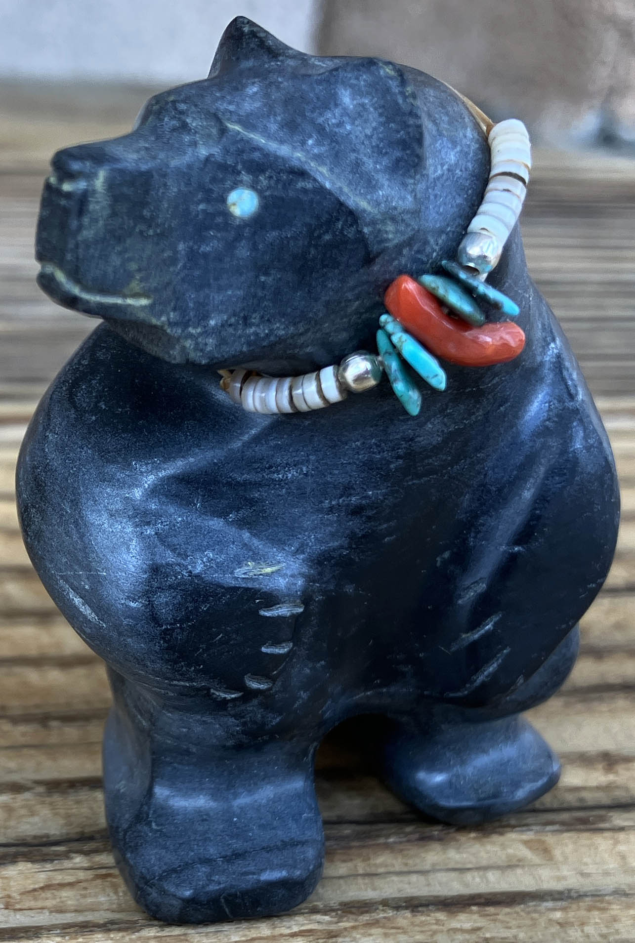 Dee Edaakie | Zuni Staning Bear Fetish | Penfield Gallery of Indian Arts | Albuquerque, New Mexico